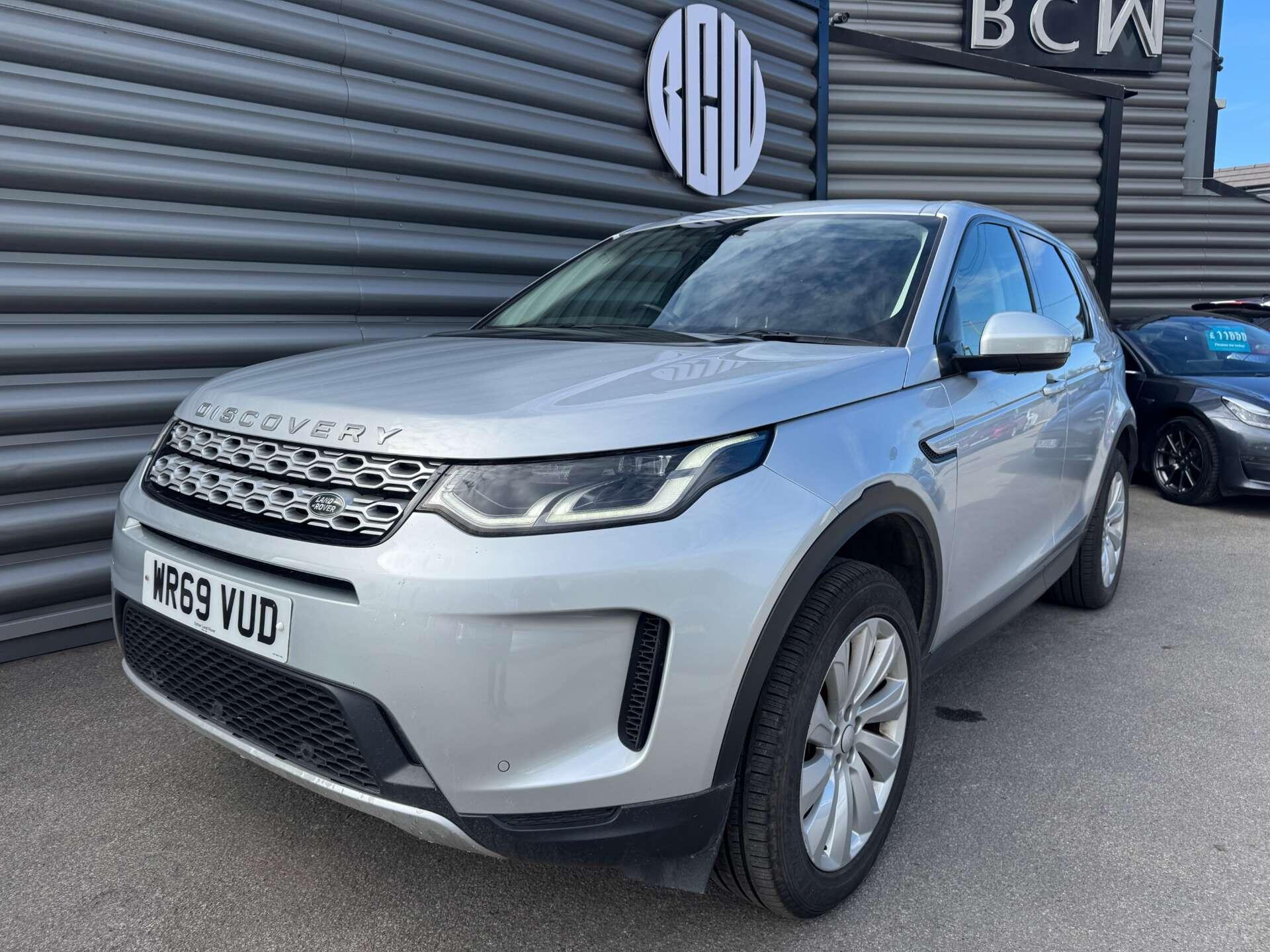 Land Rover Discovery Sport view 7