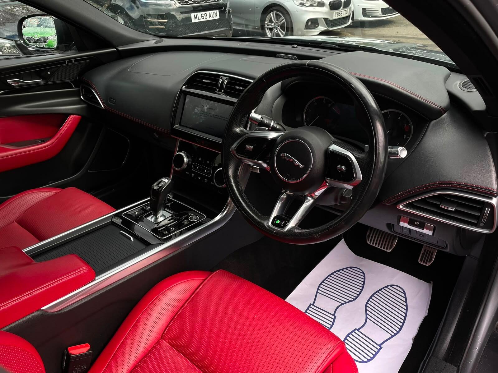 Jaguar XE view 12