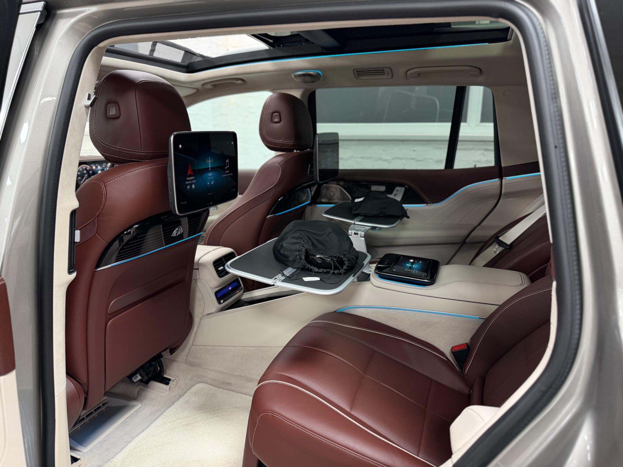 Mercedes-Benz GLS view 84