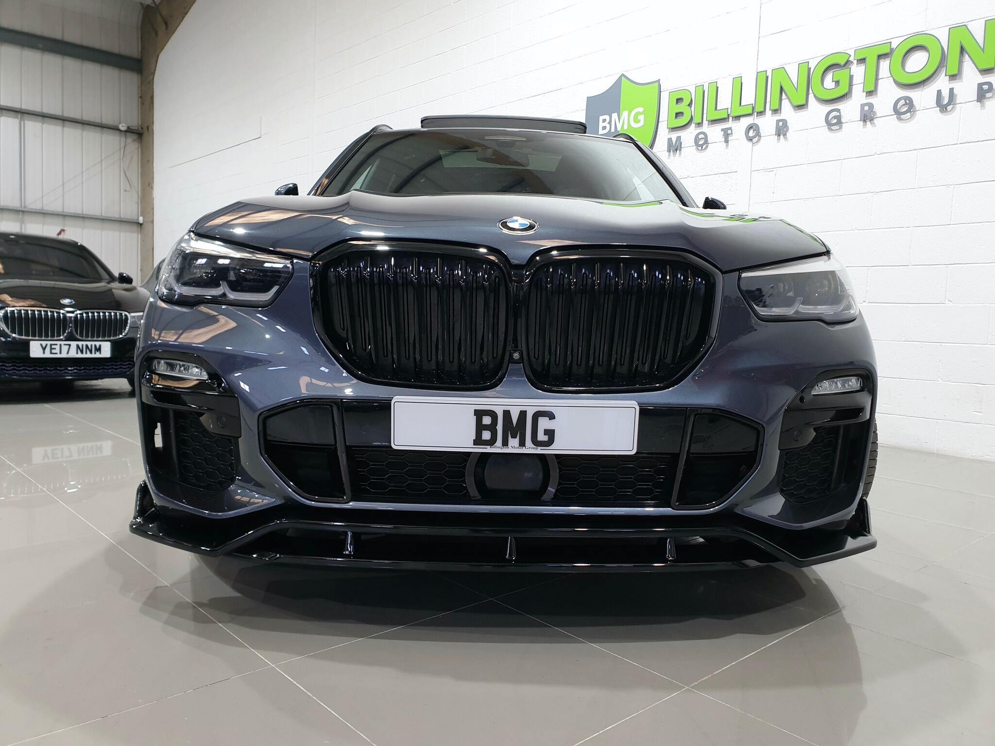 BMW X5 view 14