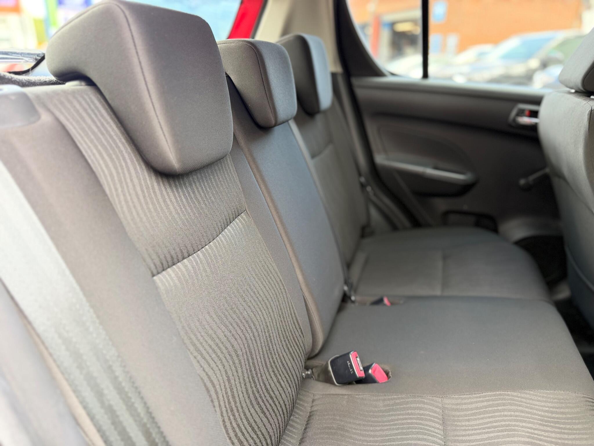 Suzuki Swift view 18