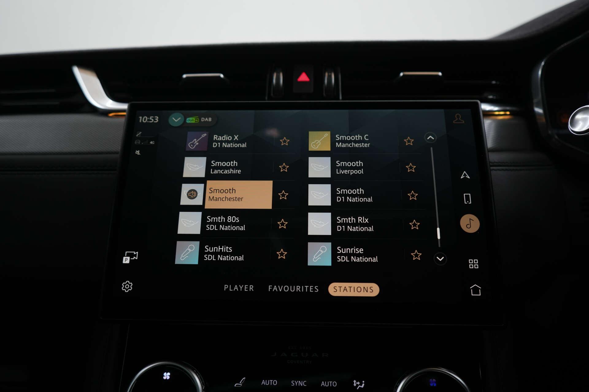 Jaguar F-Pace view 33