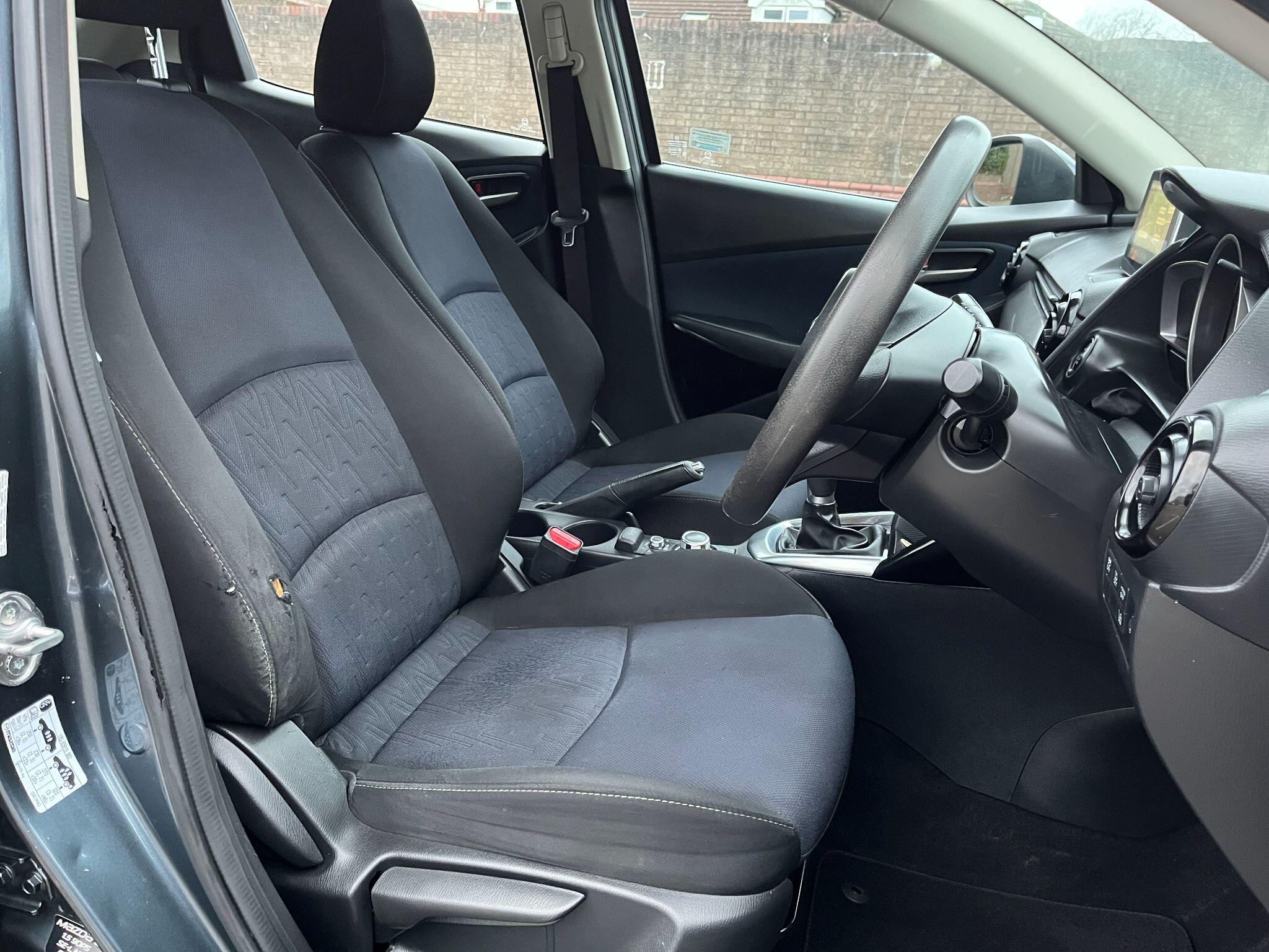 Mazda Skyactiv-G view 10