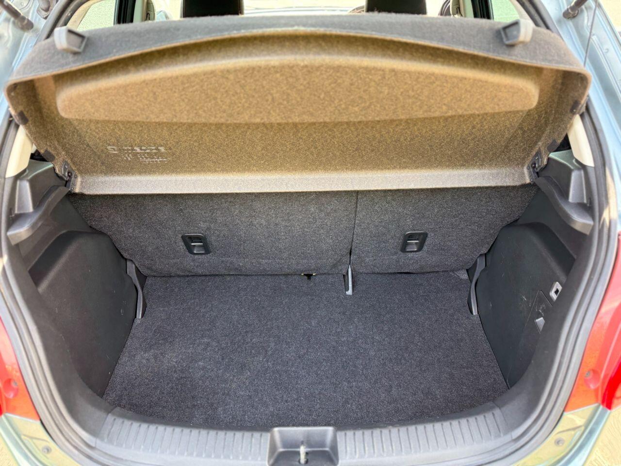 Mazda Mazda2 view 30