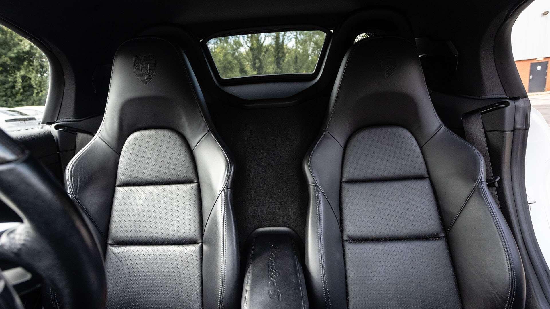 Porsche Boxster view 14