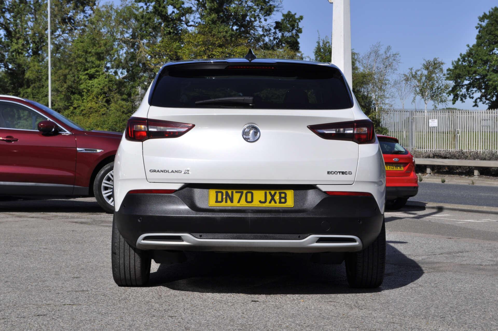 Vauxhall Grandland X view 2