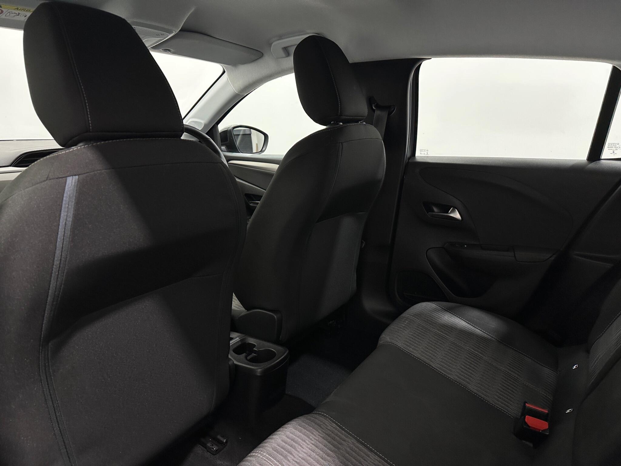 Vauxhall Corsa view 33