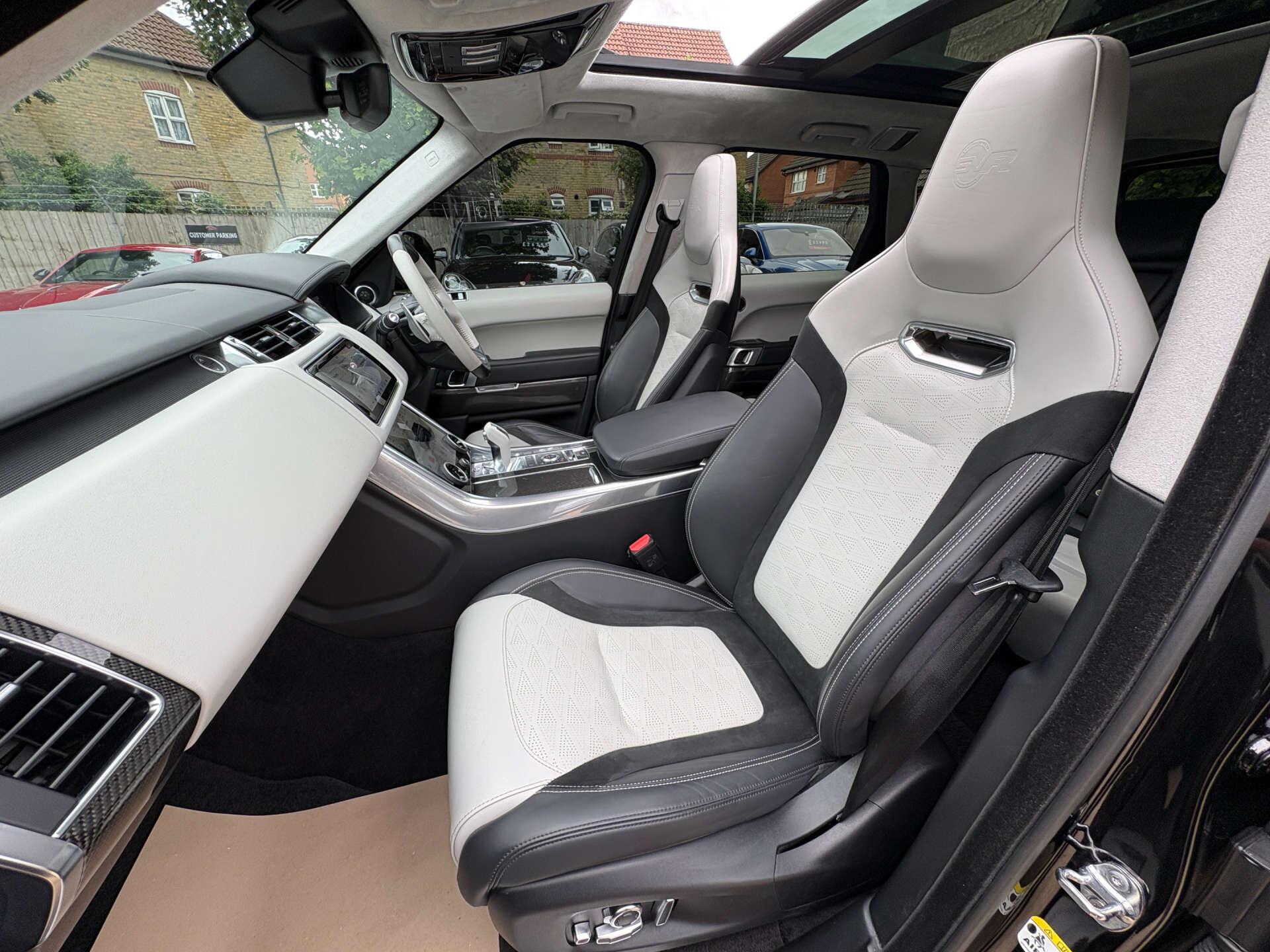 Land Rover Range Rover Sport view 41