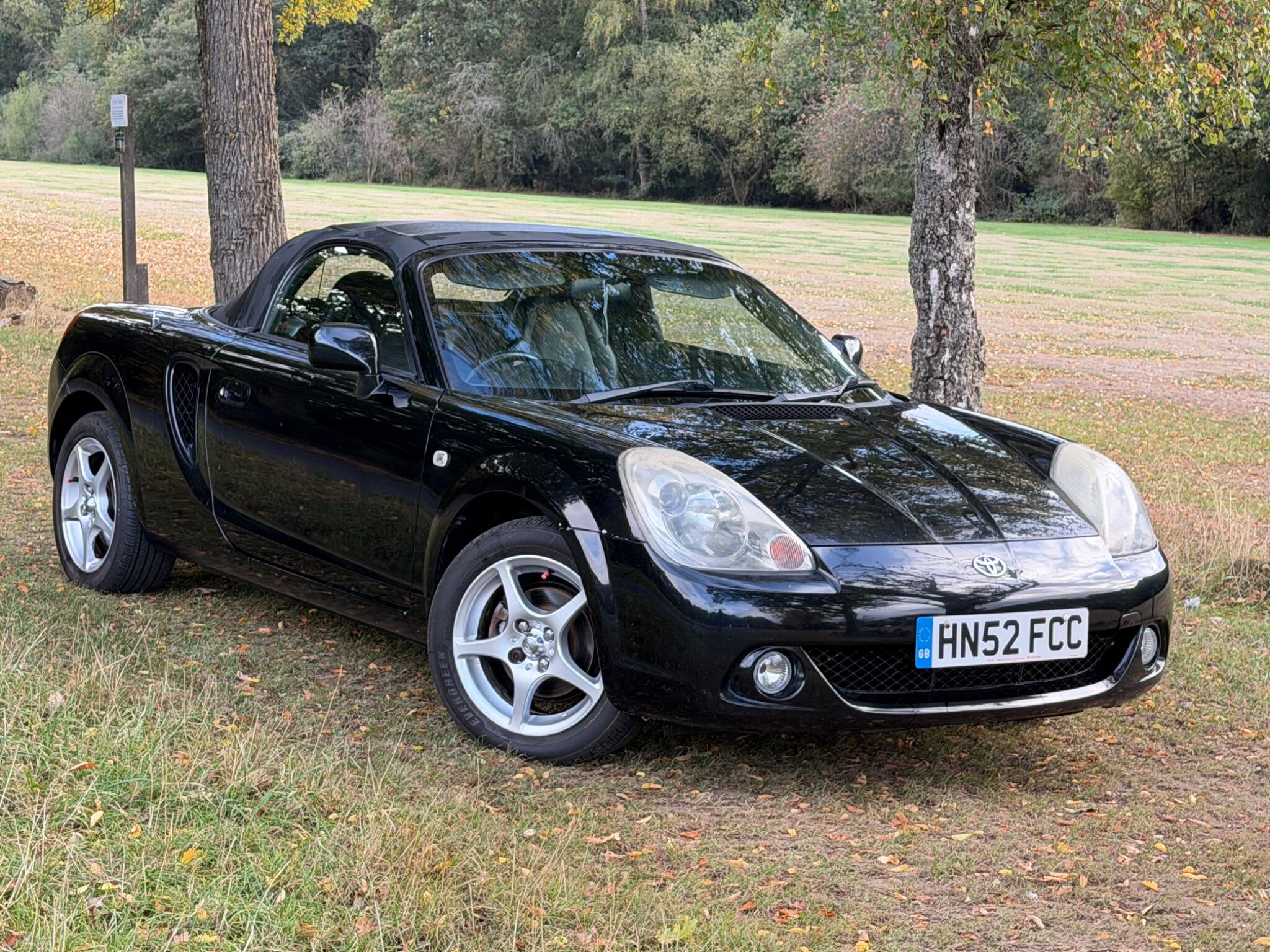 Toyota MR2