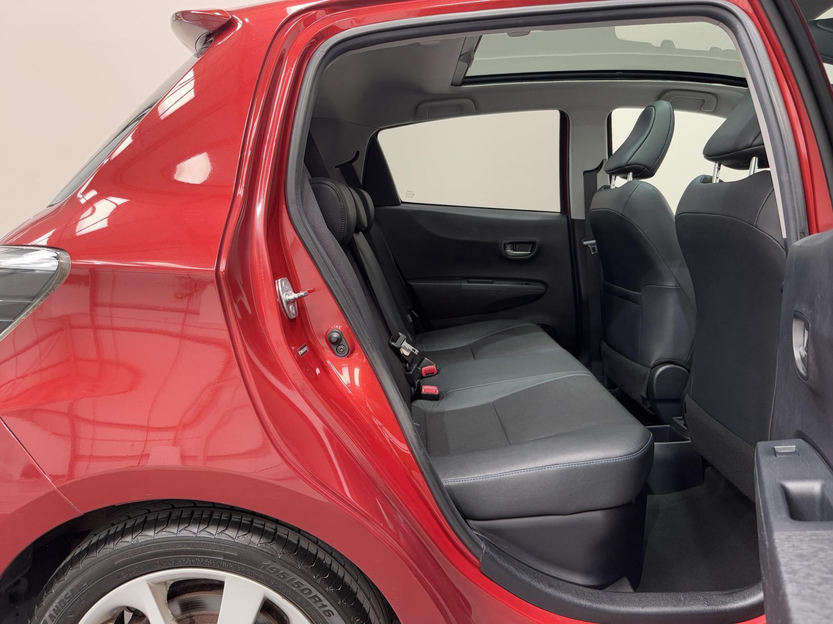 Toyota Yaris view 43