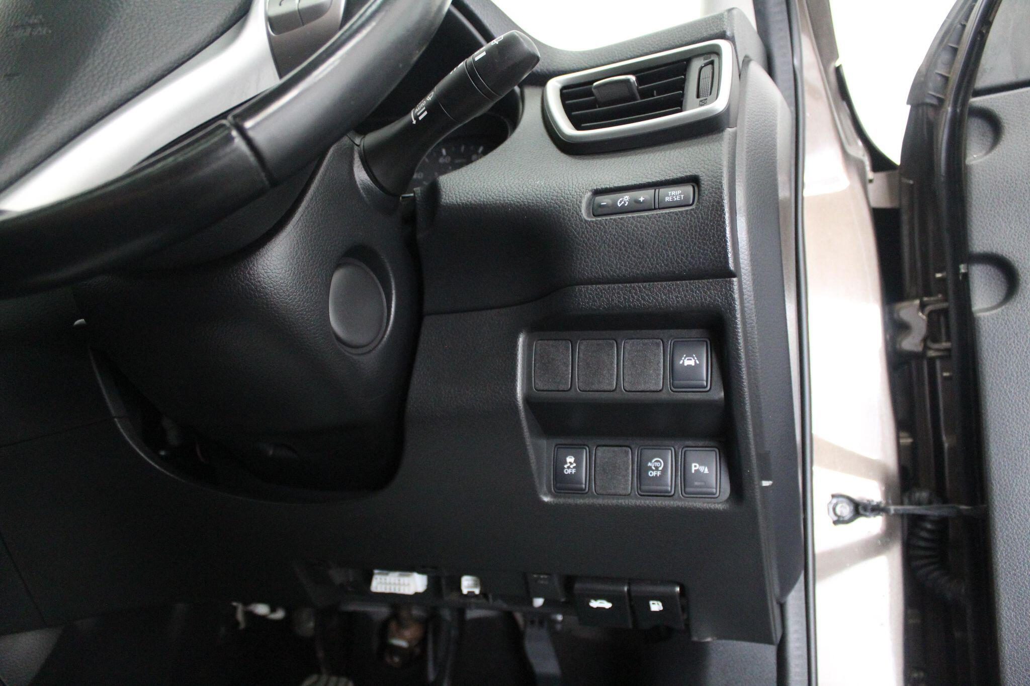 Nissan Qashqai view 48