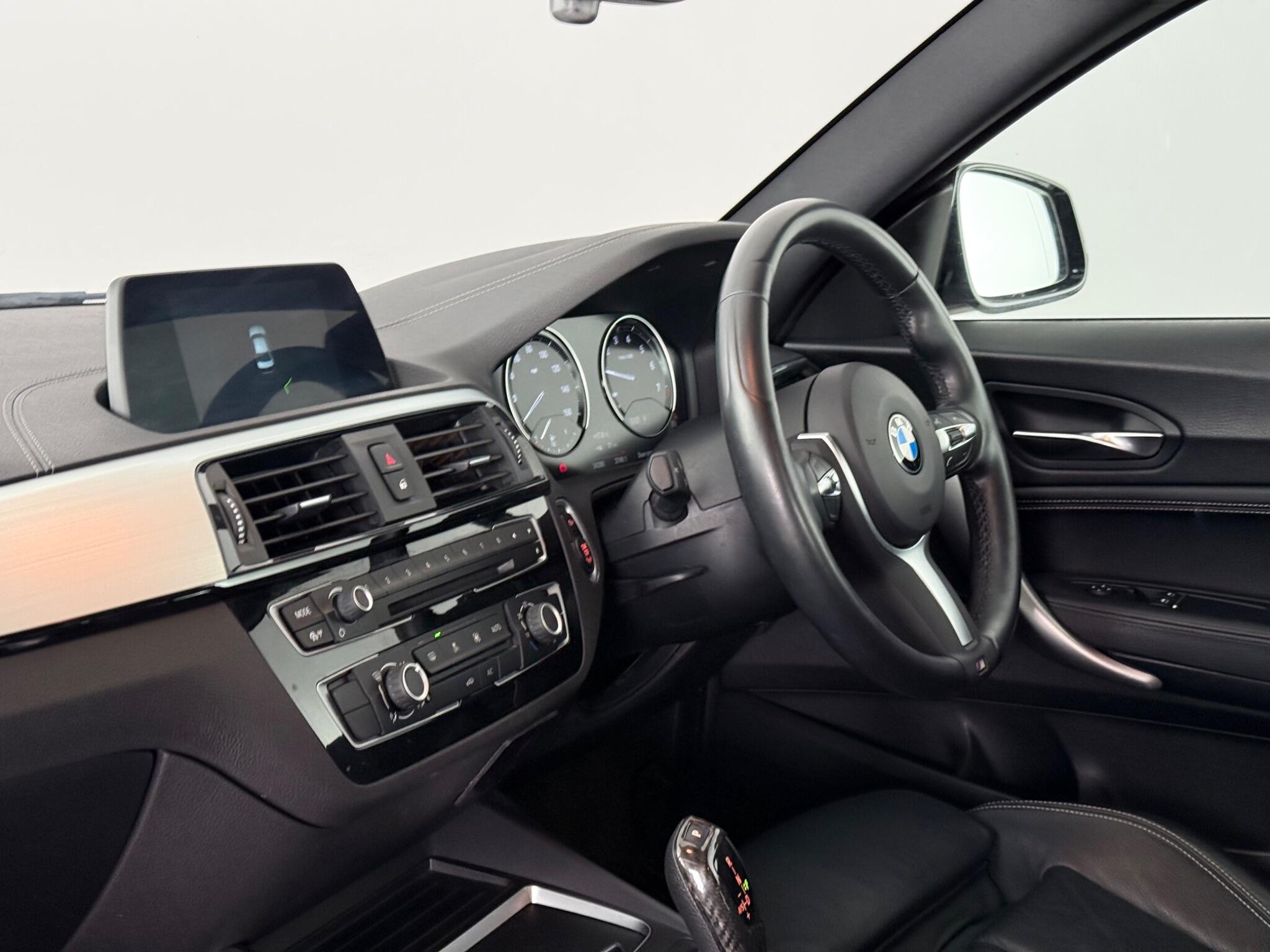 BMW 2 Series view 4