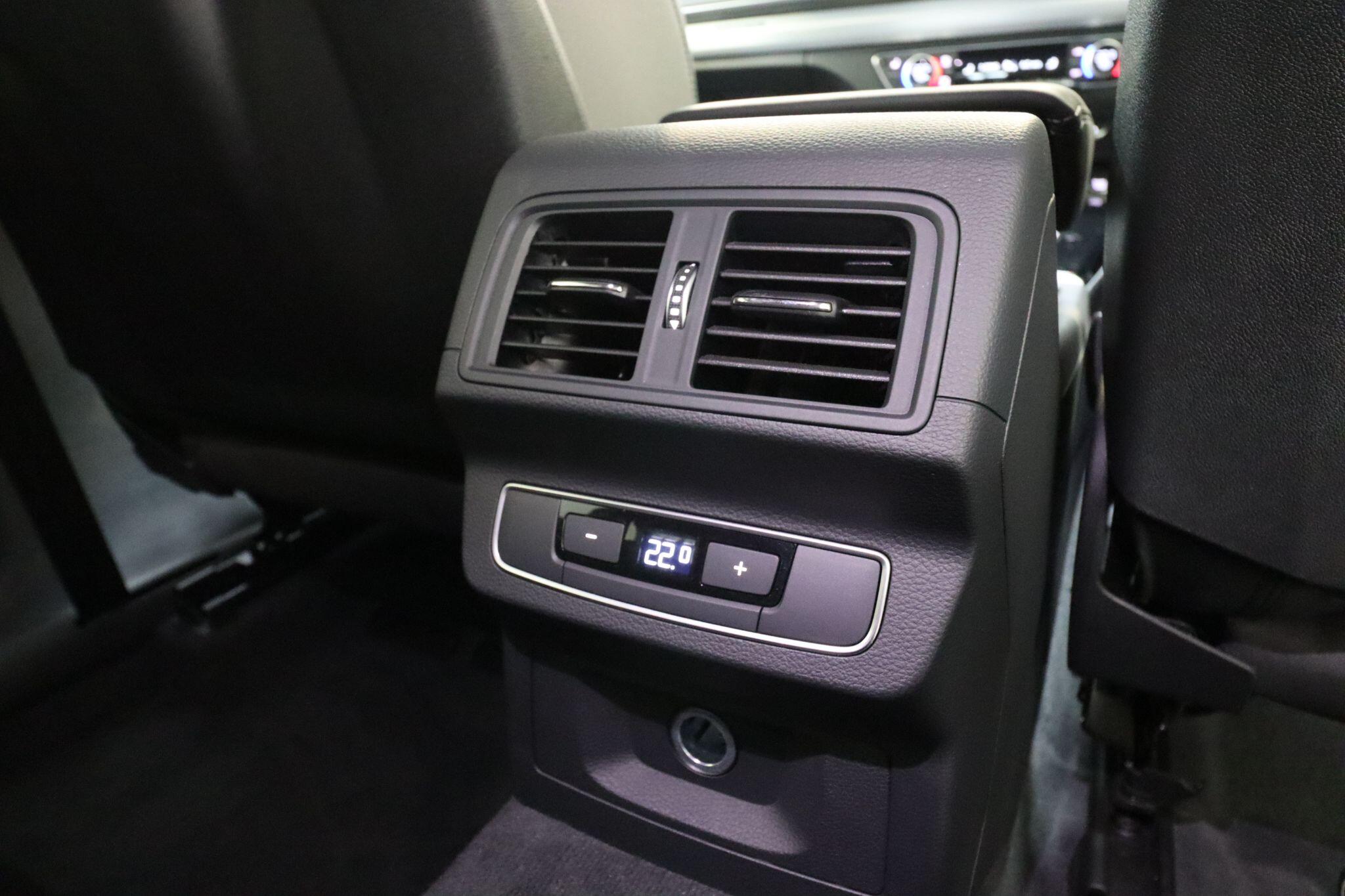 Audi Q5 view 49