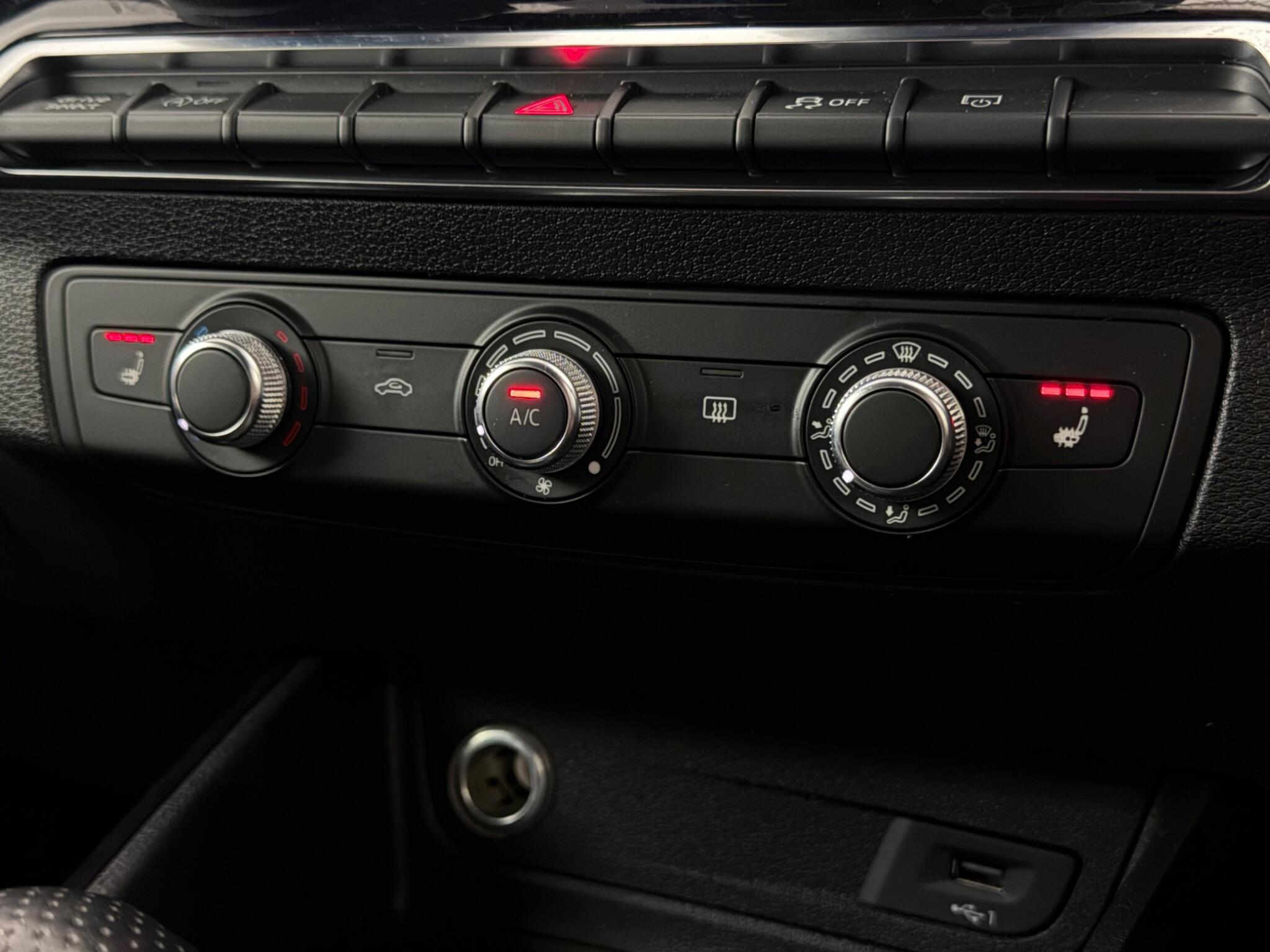 Audi Q2 view 25