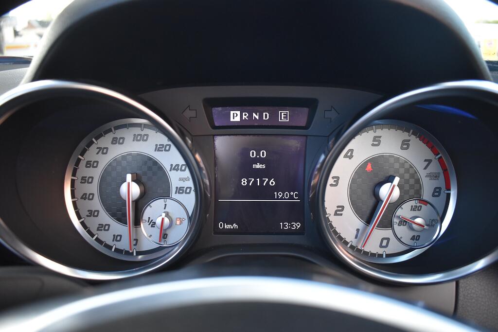 Mercedes-Benz SLK view 38