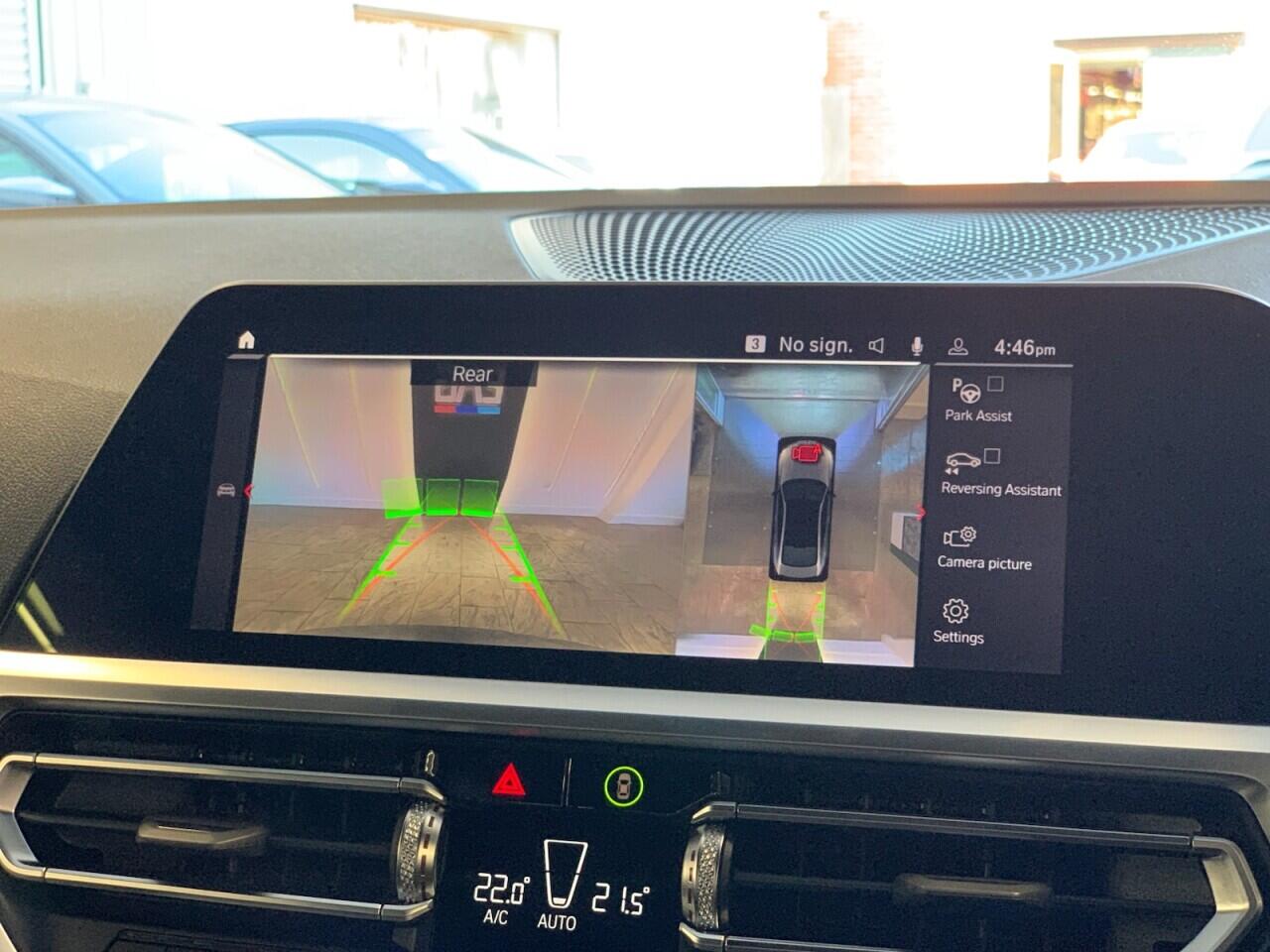 BMW M4 view 40