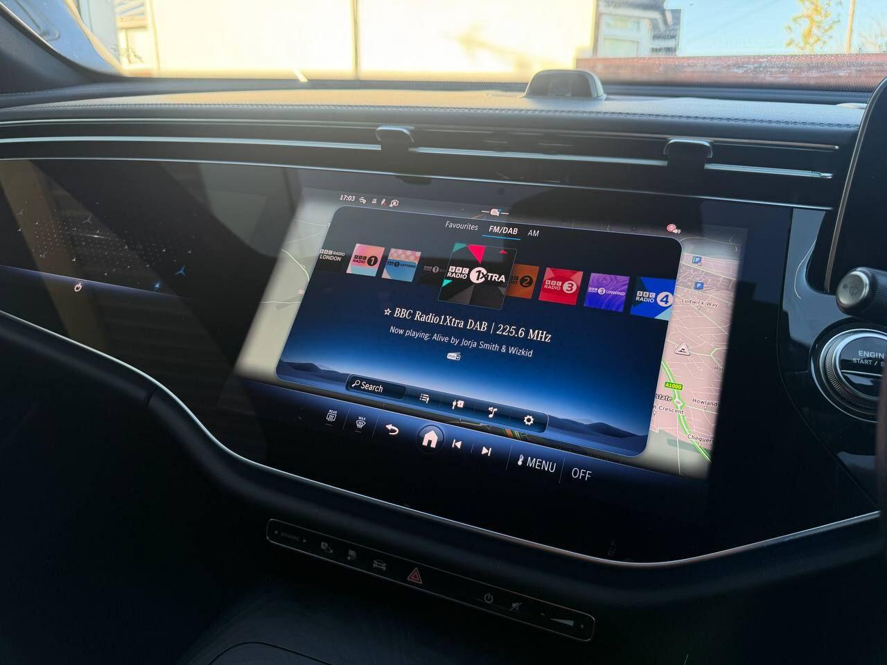 Mercedes-Benz E-Class view 49