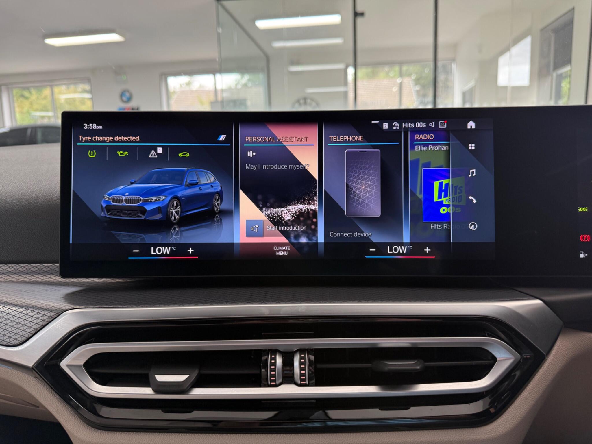 BMW 3 Series view 31