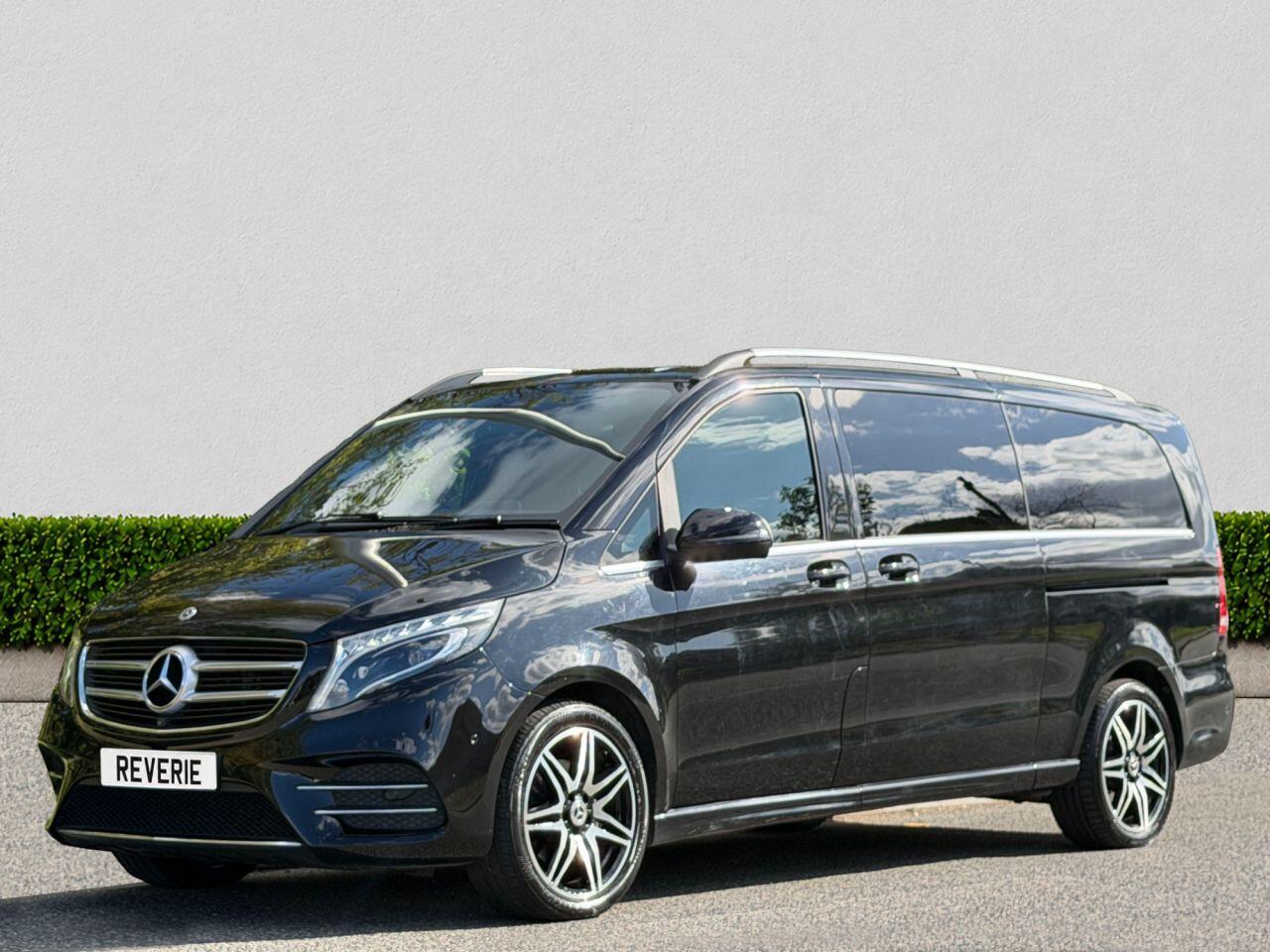 Mercedes-Benz V-Class view 3
