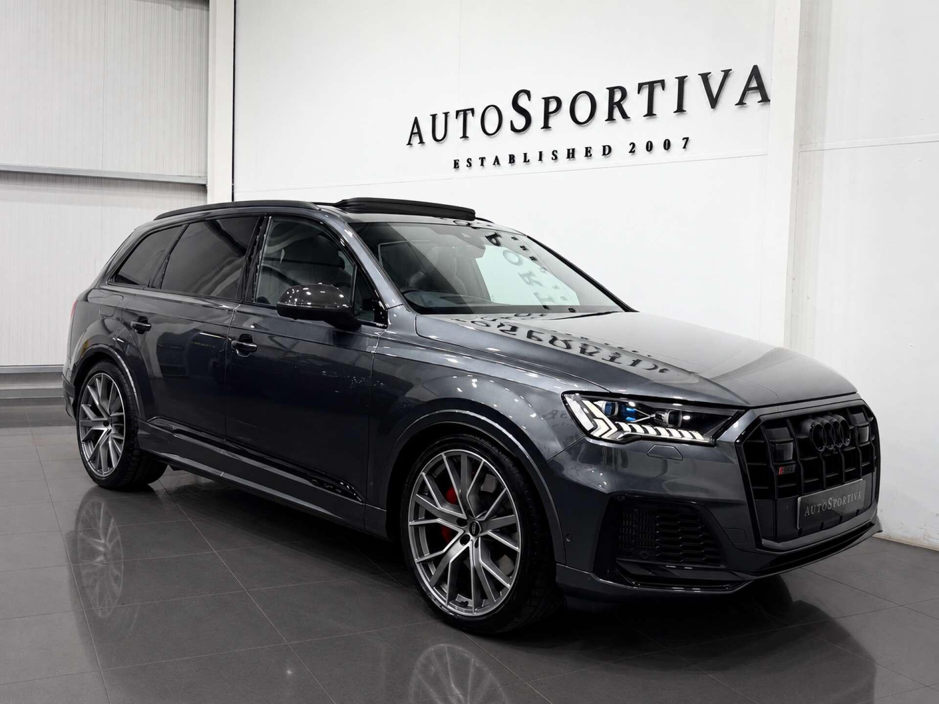 Audi SQ7 view 4