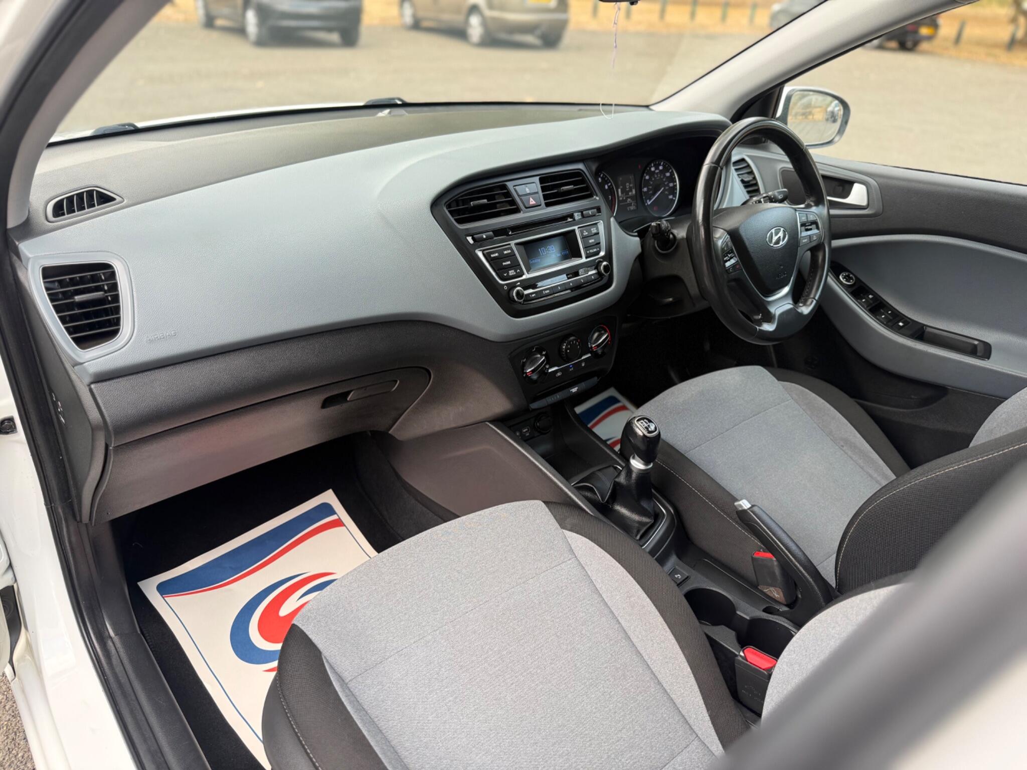 Hyundai I20 view 19