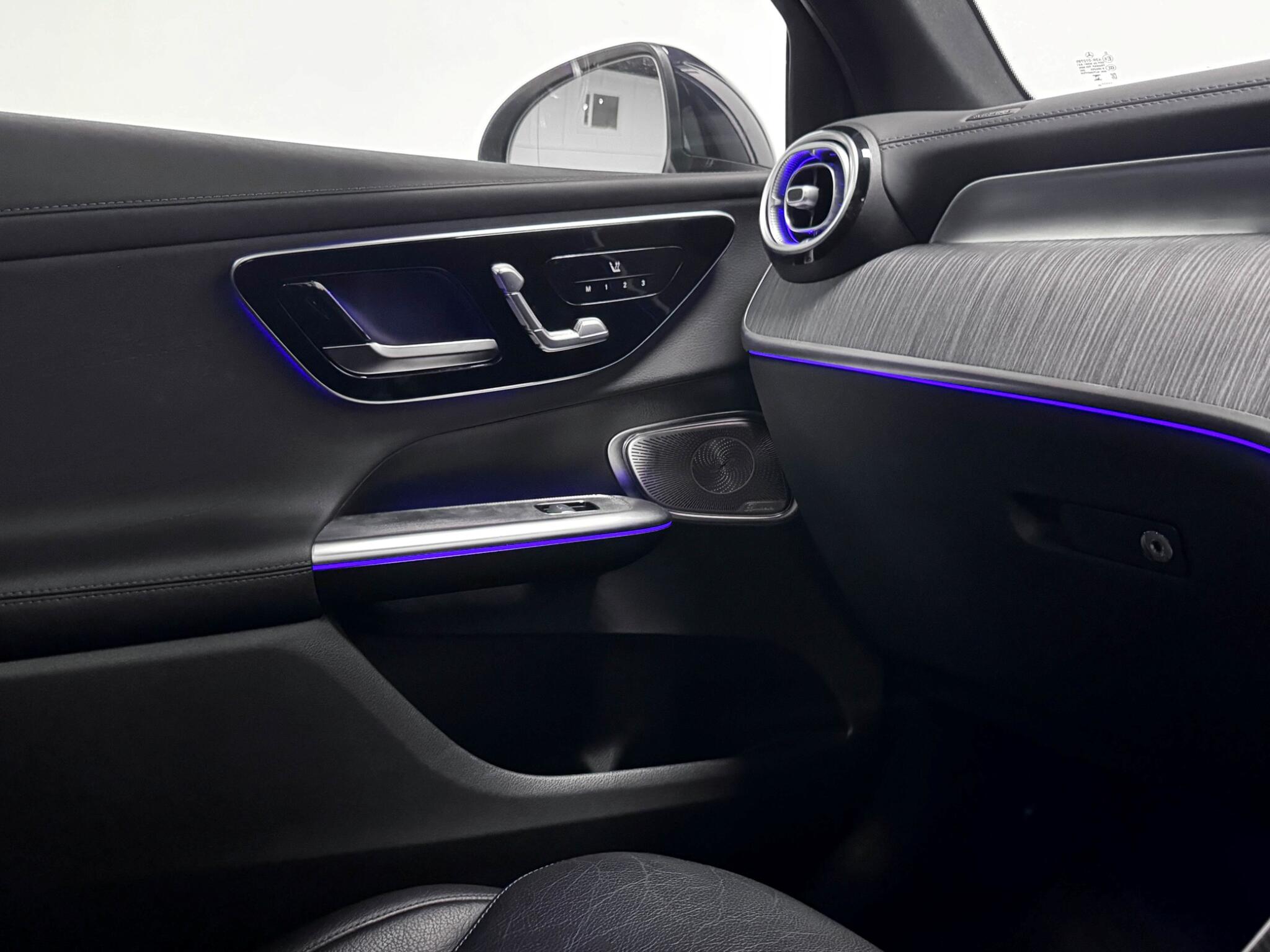 Mercedes-Benz GLC view 34