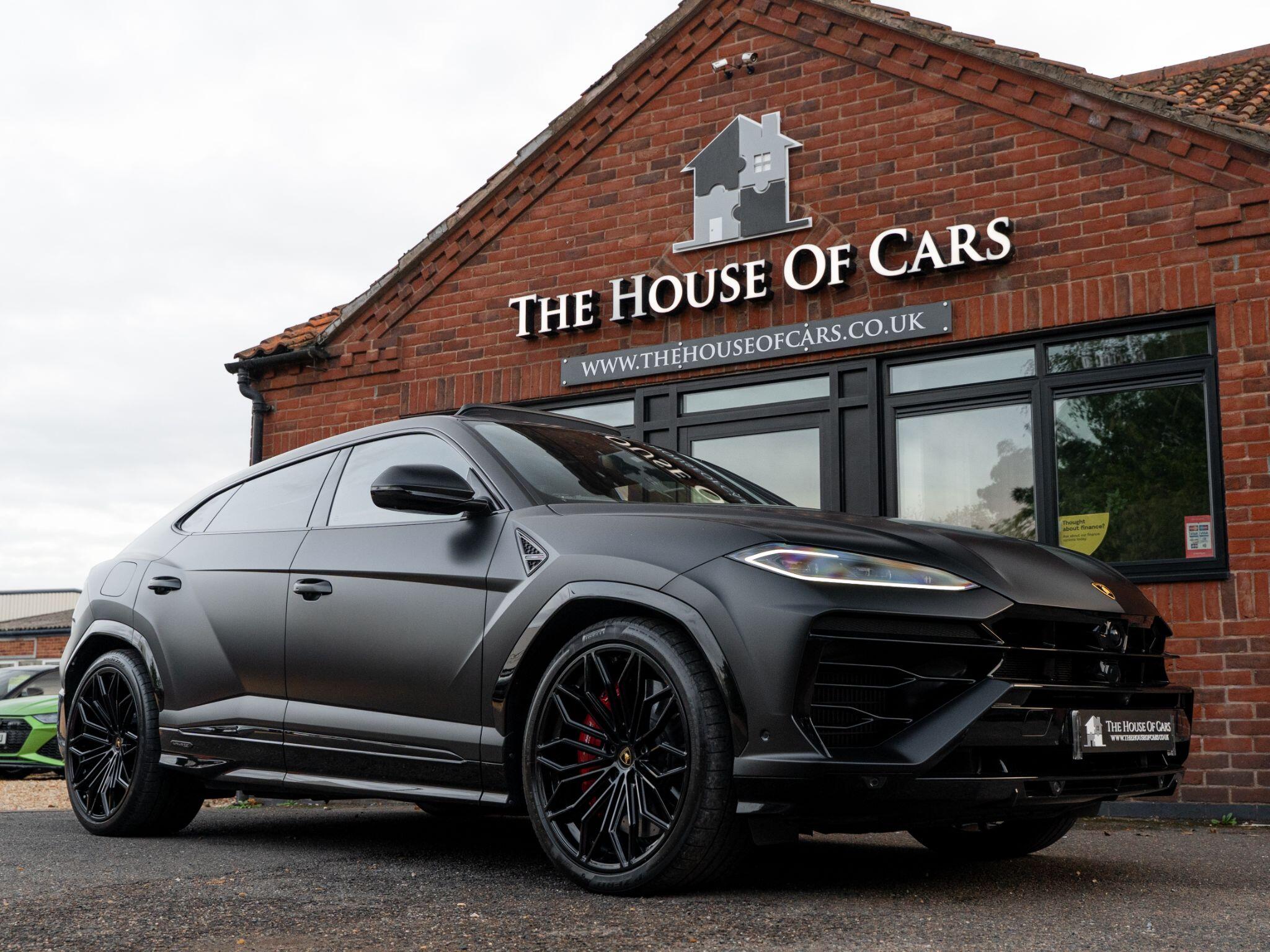 2025 Lamborghini Urus in Black for sale