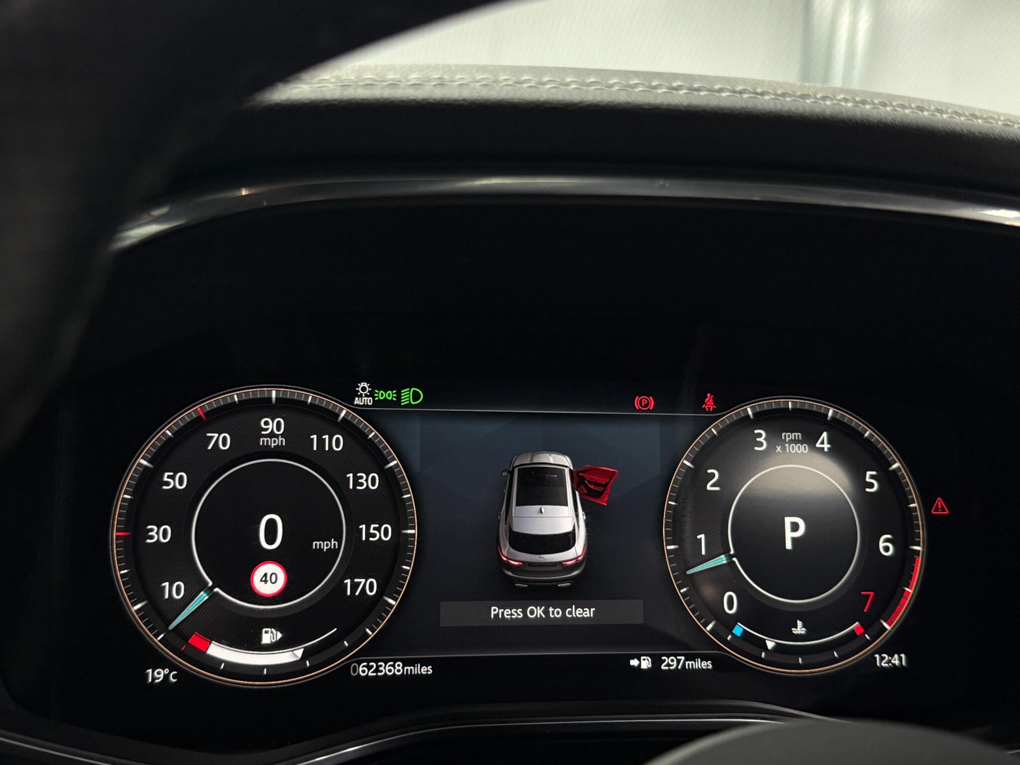 Jaguar F-Pace view 31