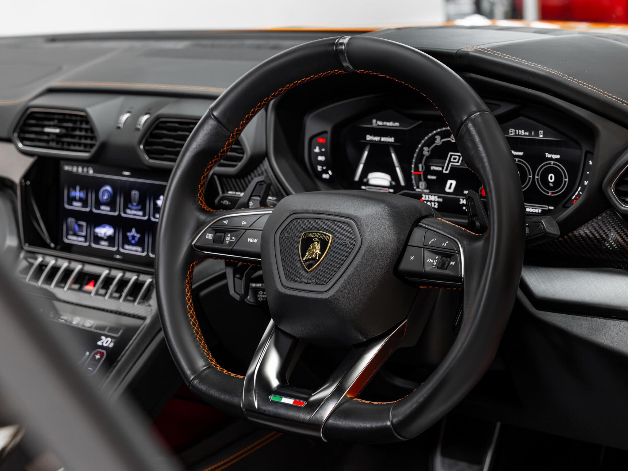 Lamborghini Urus view 17