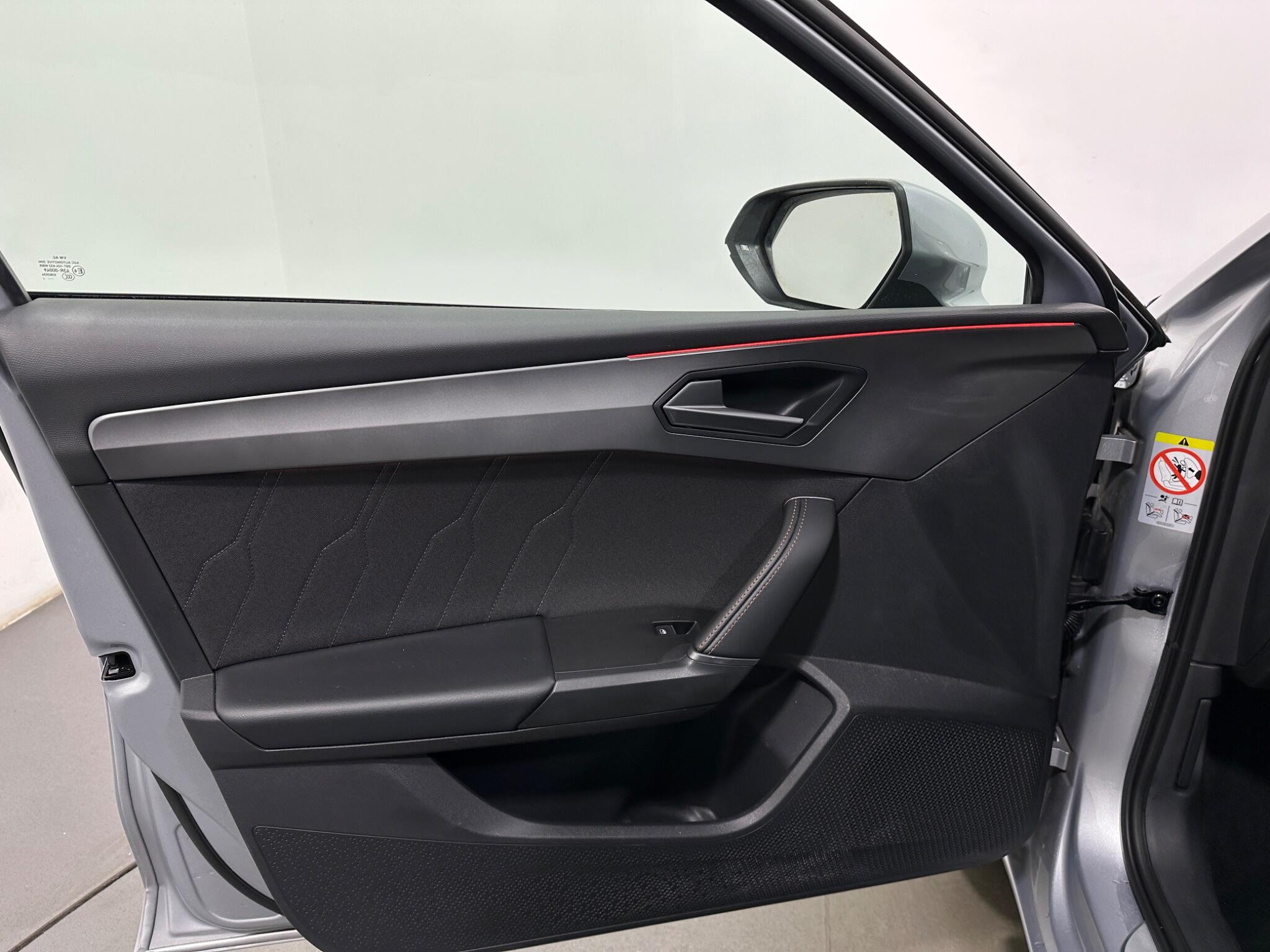 Cupra Leon view 37