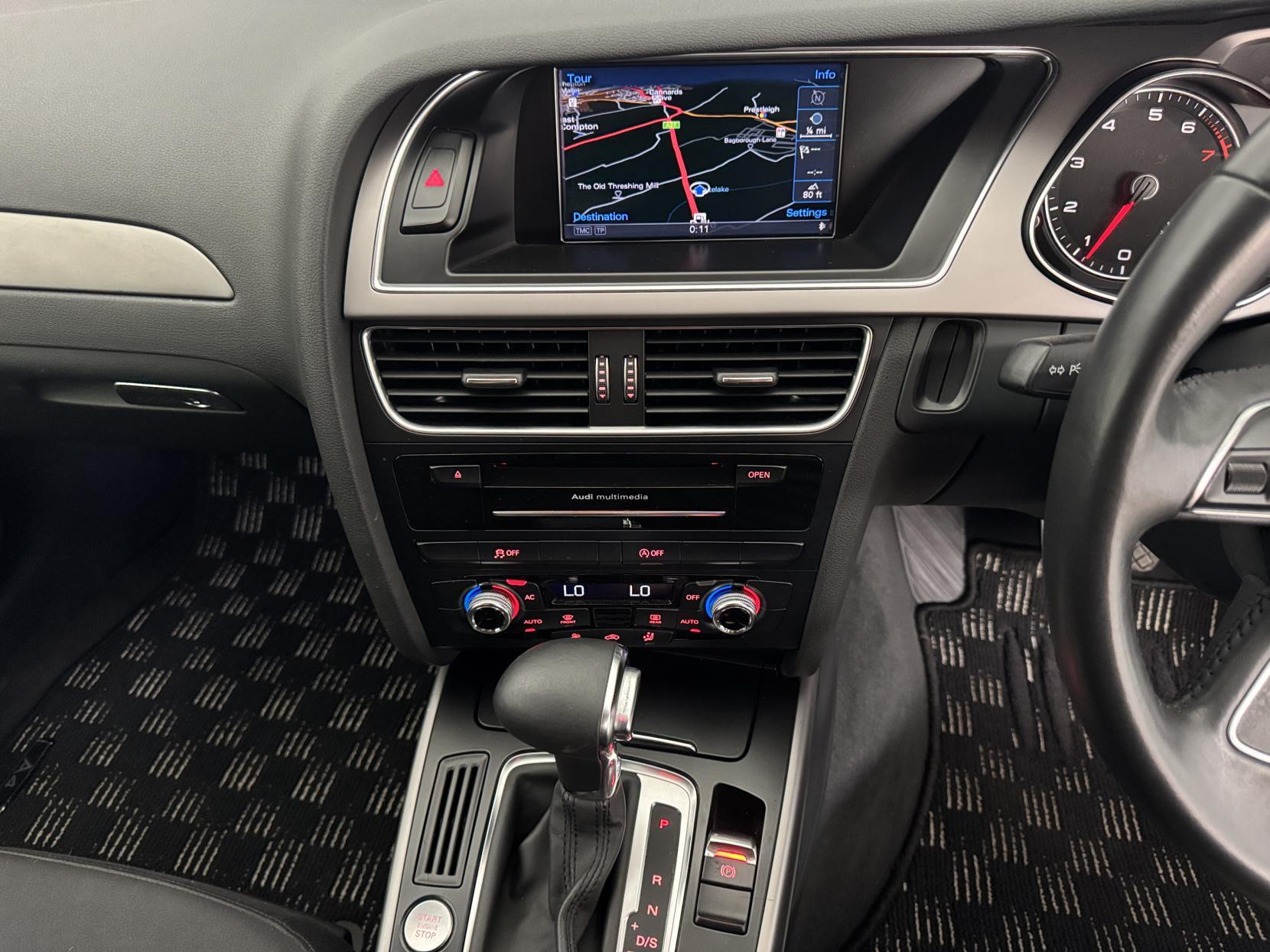 Audi A4 Avant view 69