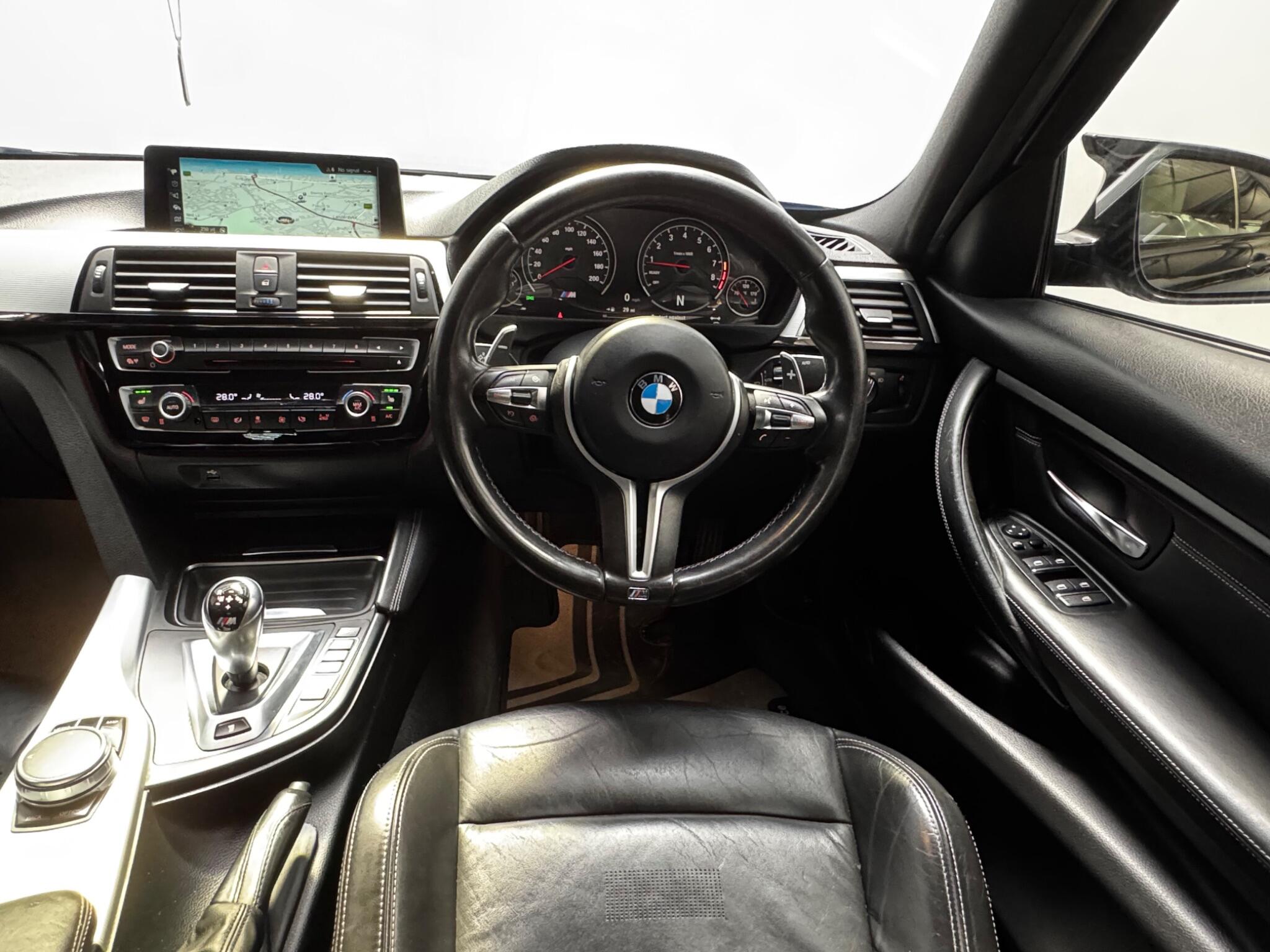 BMW M3 view 5