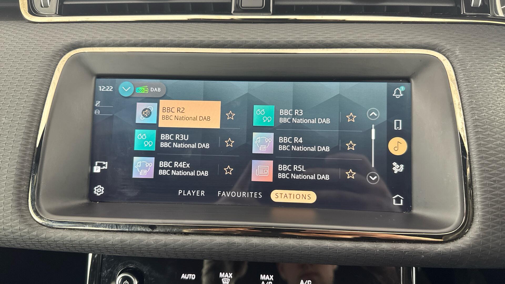 Land Rover Range Rover Evoque view 26