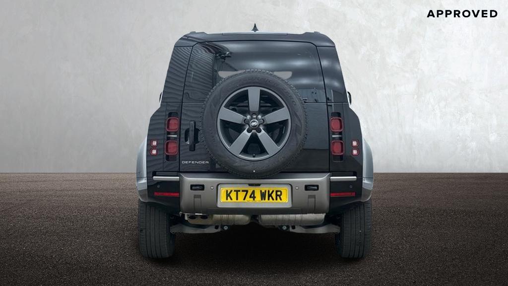 Land Rover Defender view 6