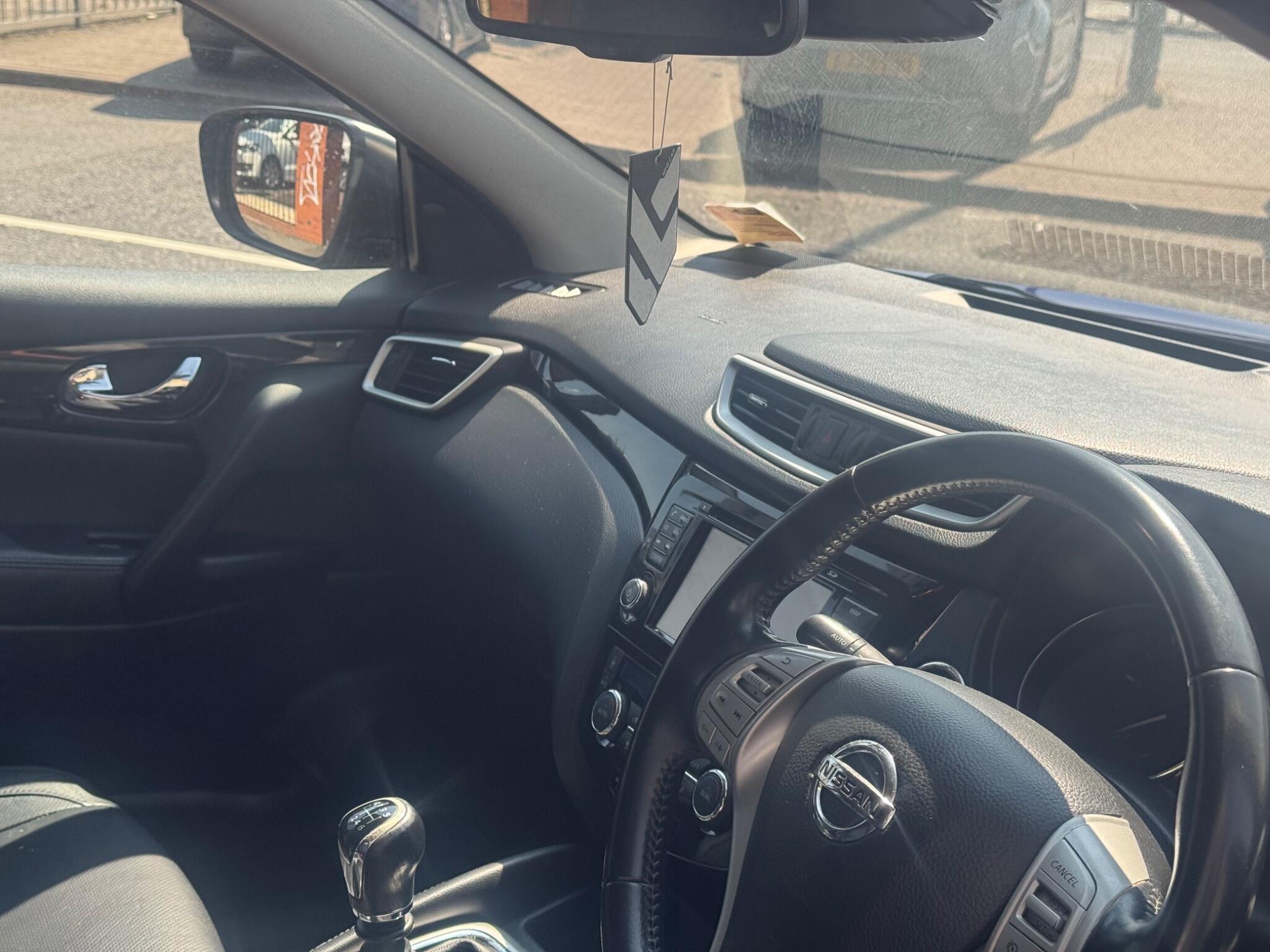Nissan Qashqai view 14