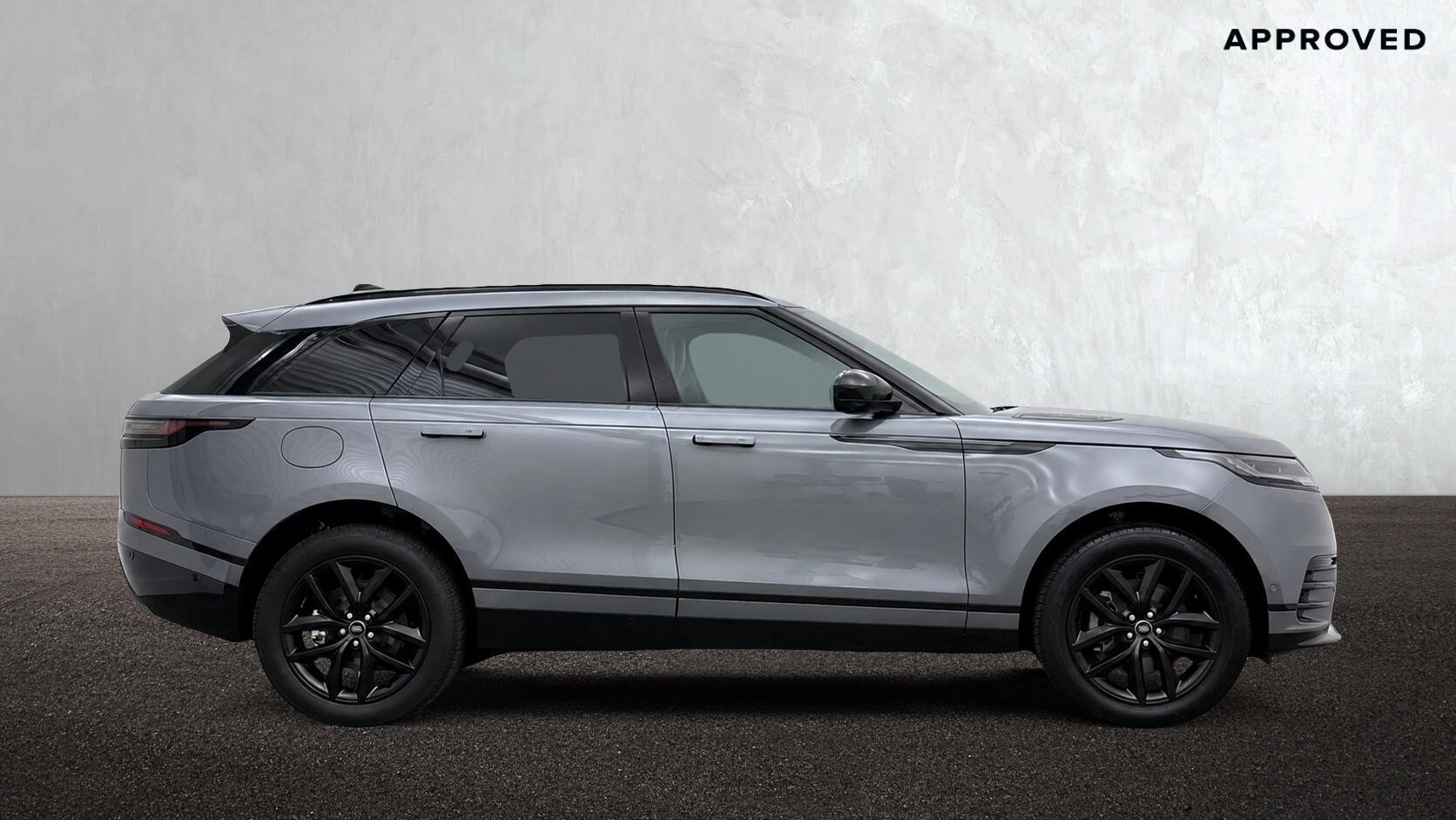 Land Rover Range Rover Velar view 5