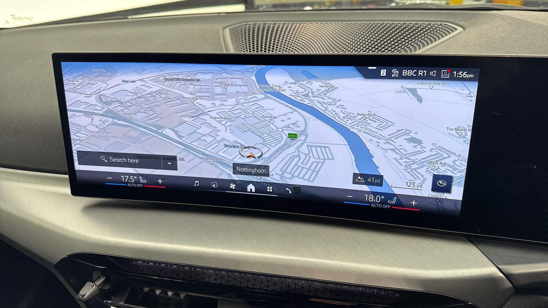 BMW 2 Series view 24