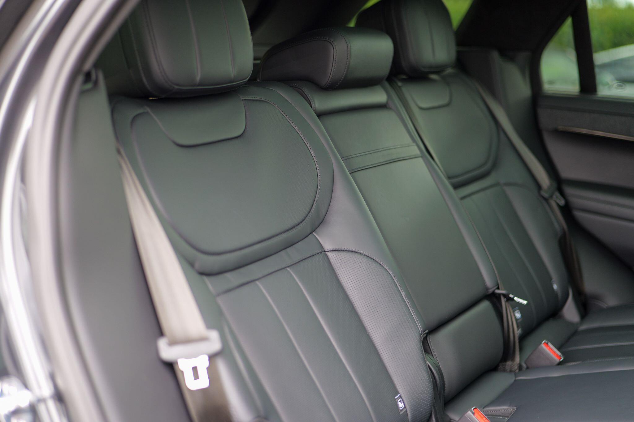 Land Rover Range Rover Sport view 26