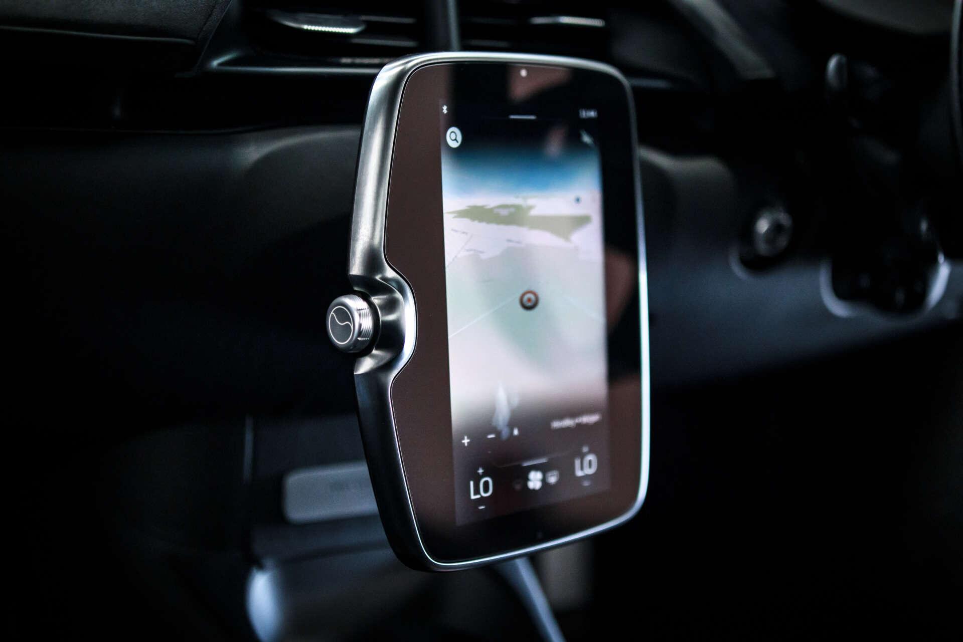 McLaren Artura view 25