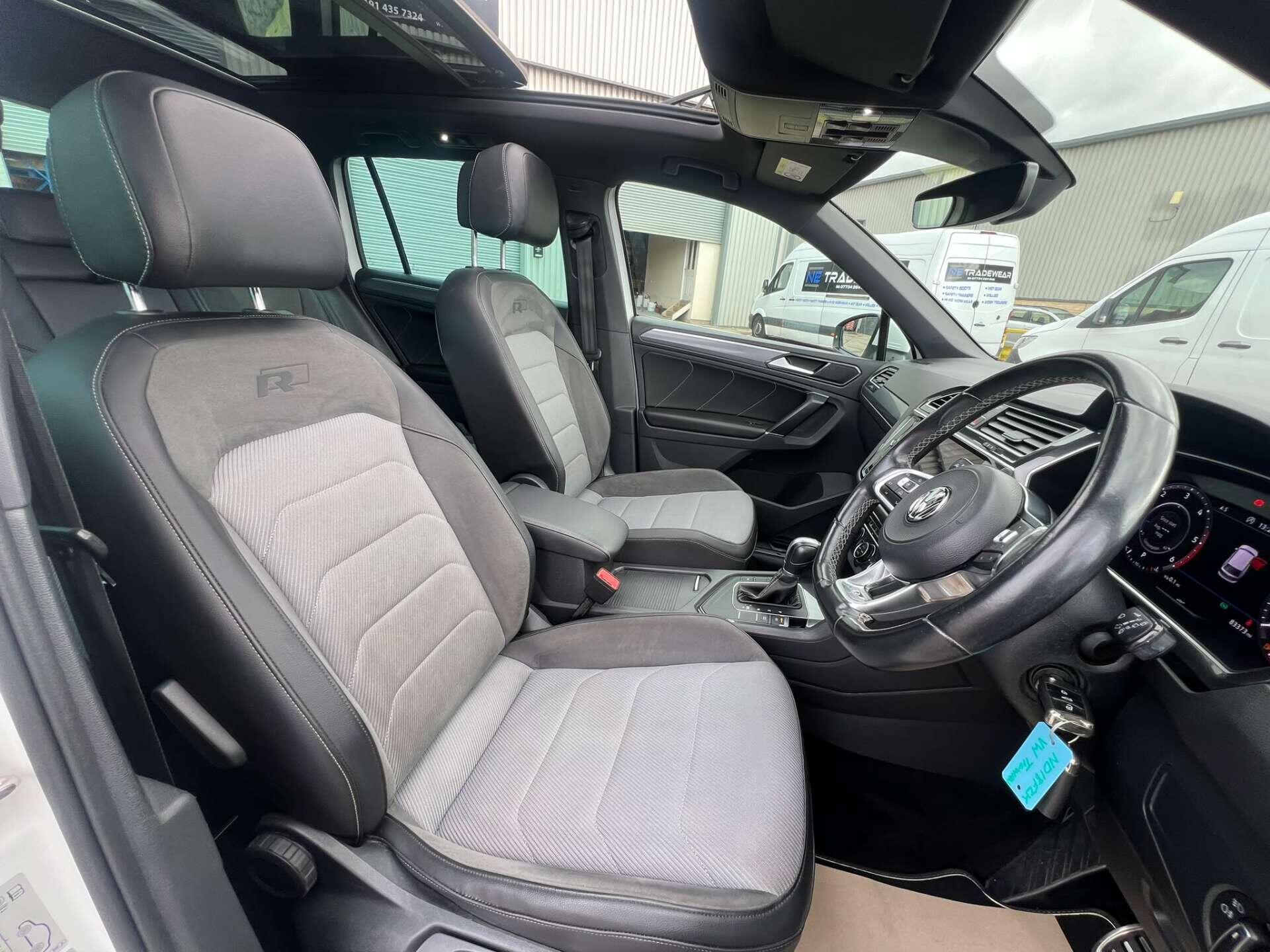 Volkswagen Tiguan view 59