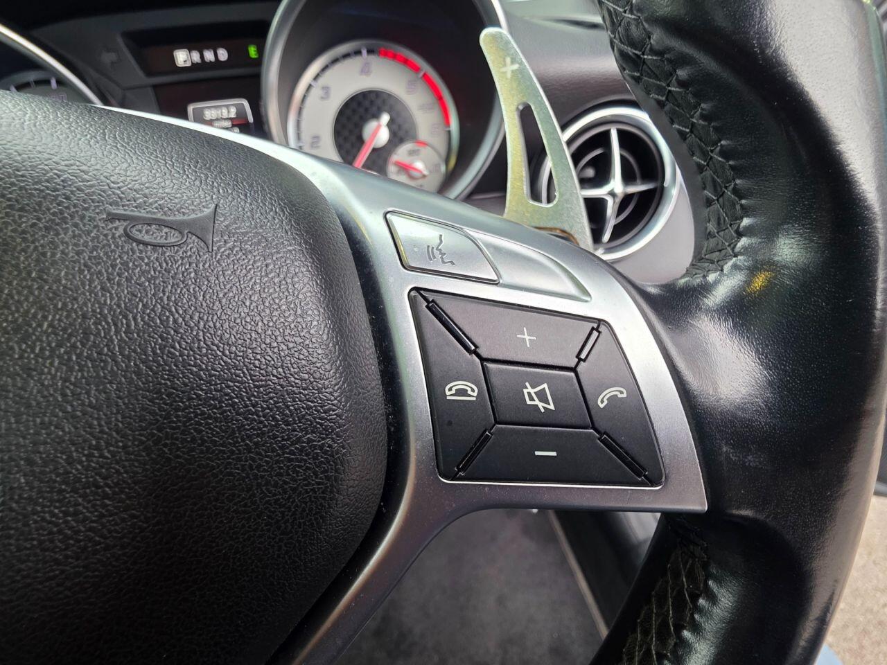 Mercedes-Benz SLK view 65