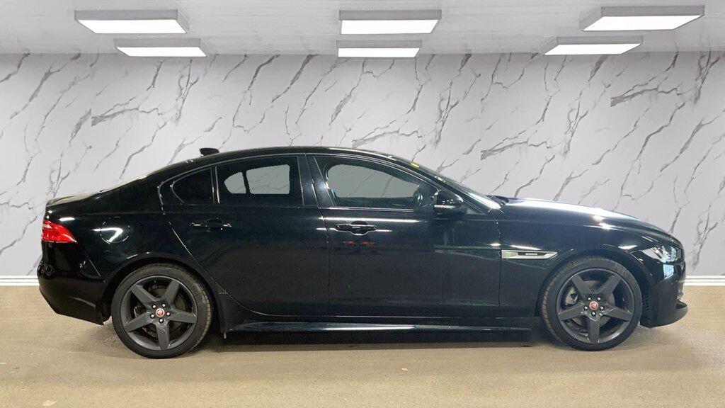 Jaguar XE view 7