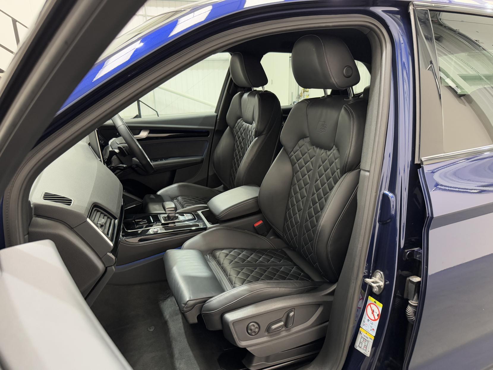 Audi Q5 view 46