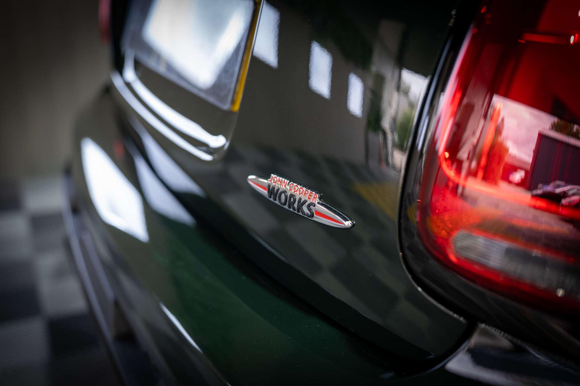 Mini Cooper view 18