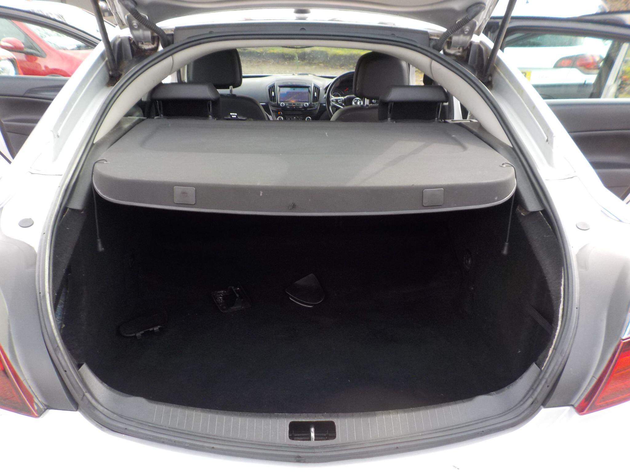 Vauxhall Insignia 2.0 CDTi Tech Line Auto Euro 5 5dr