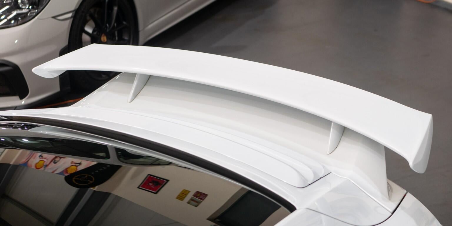 Porsche 911 view 53