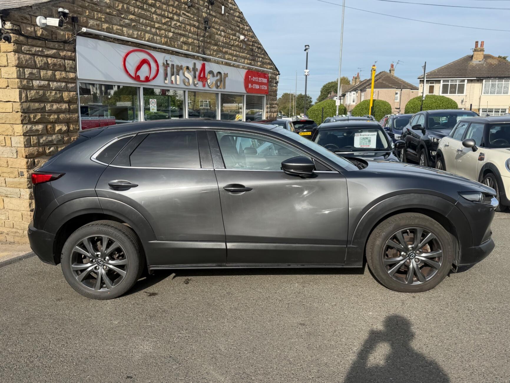 Mazda CX-30 view 9