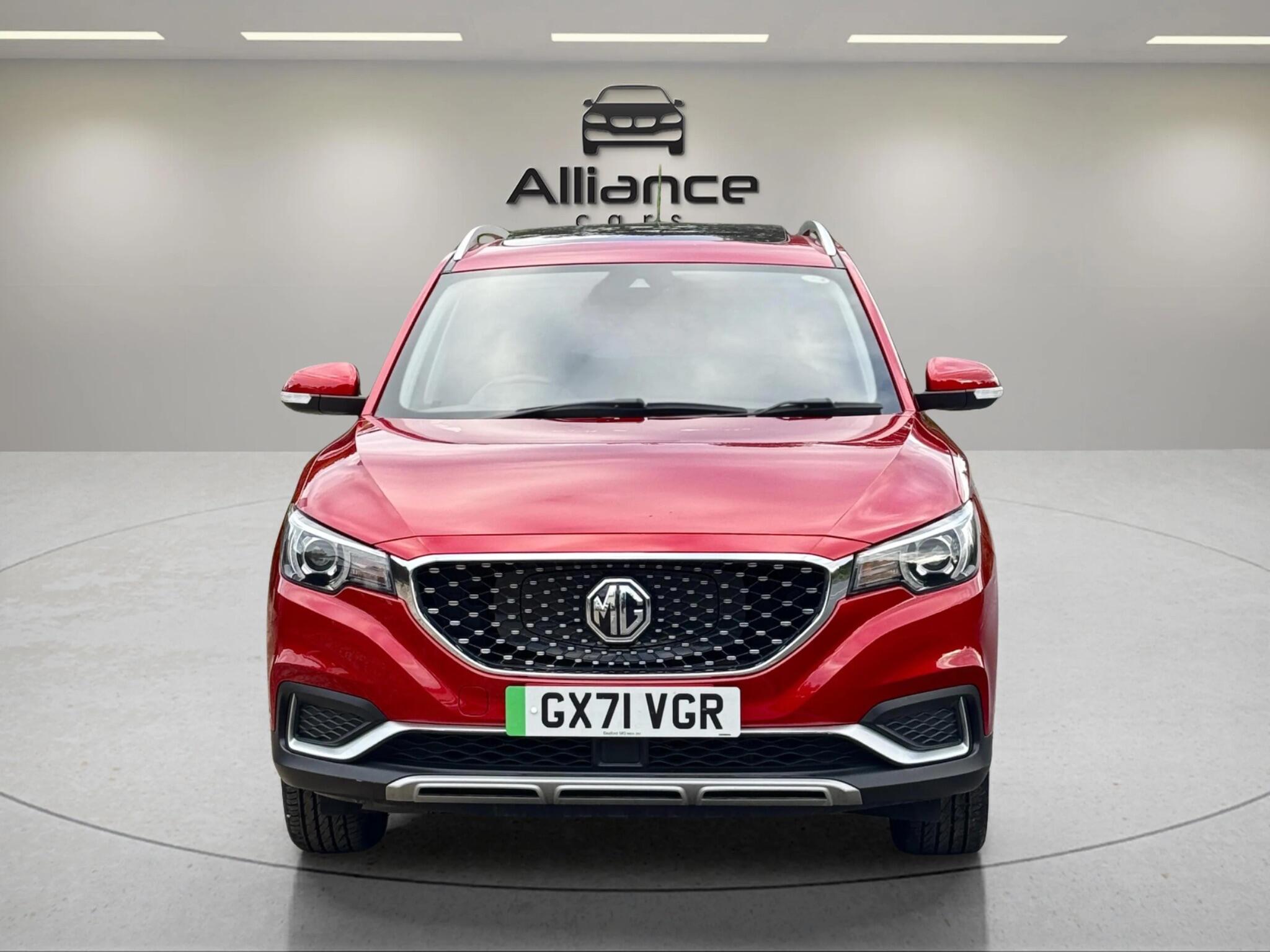 MG ZS view 10