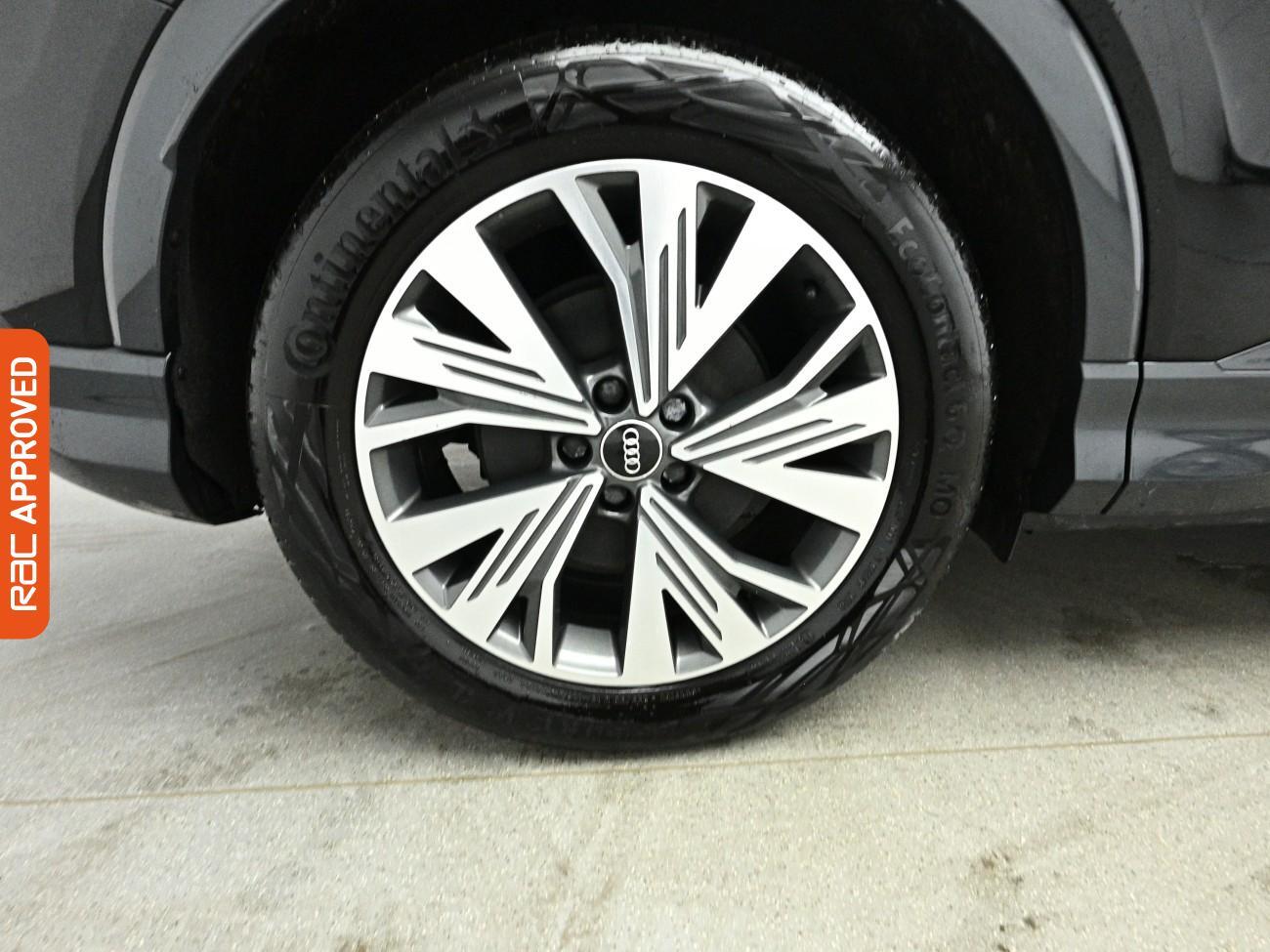 Audi Q4 E-Tron view 29