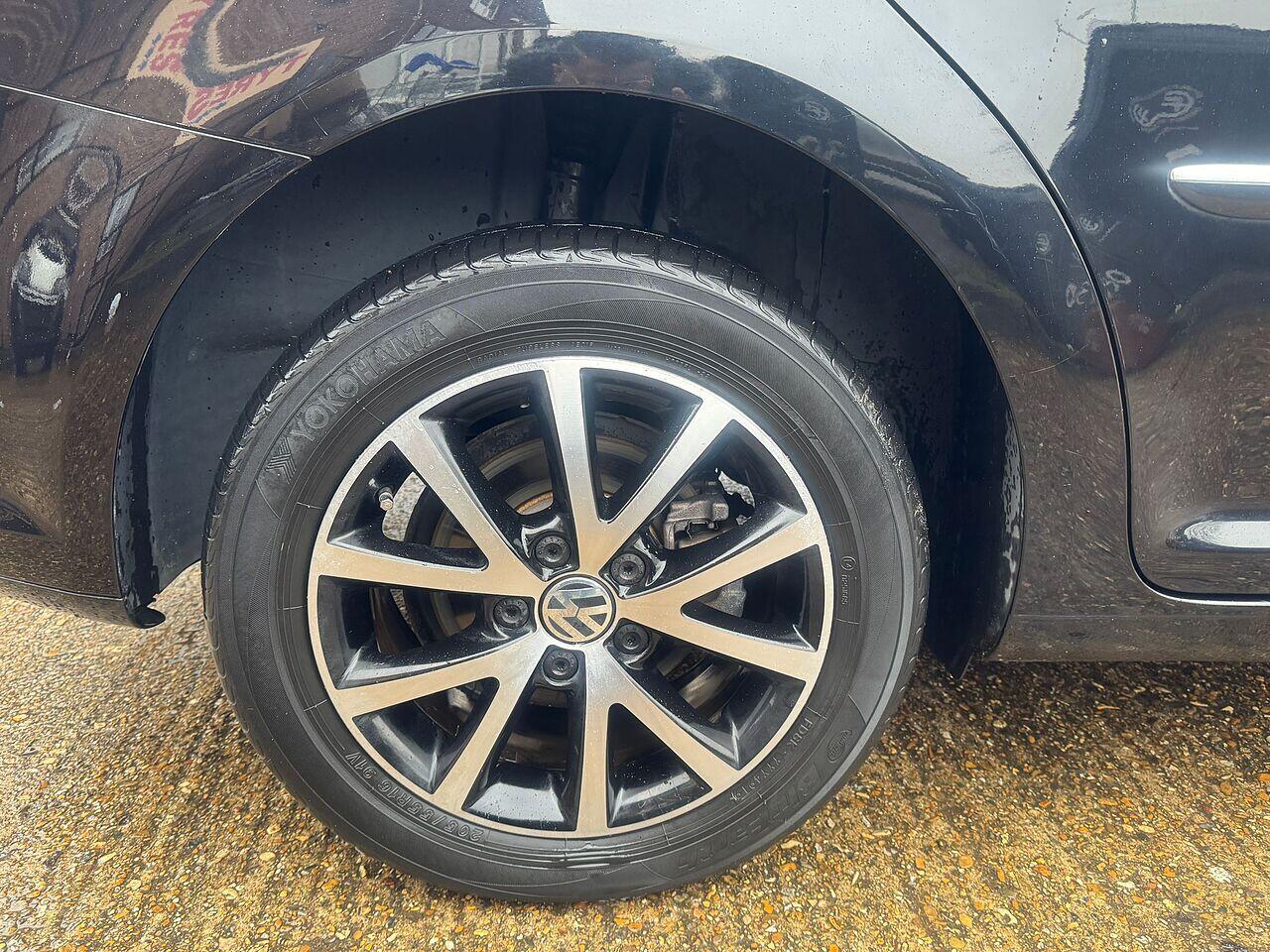 Volkswagen Touran view 38